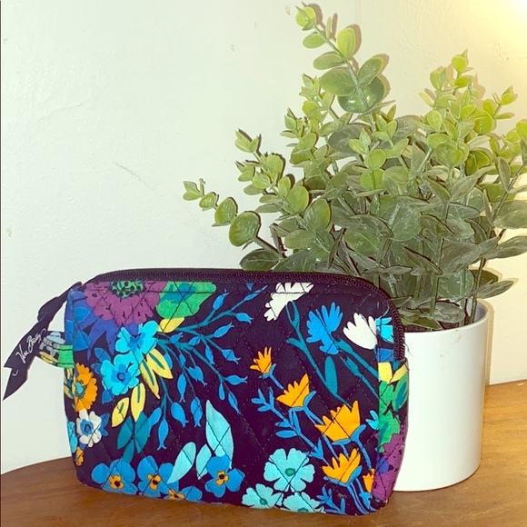 Vera Bradley Handbags - Vera Bradley Zip Pouch